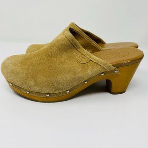 Dr. Scholls Womens Size 6 Suede Clogs Tan